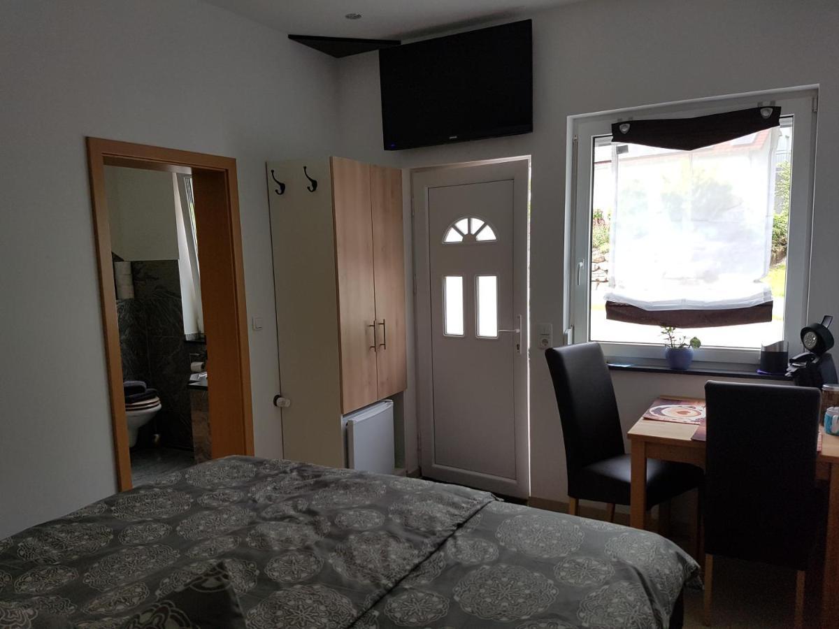 Travelers Home Hasloch  외부 사진